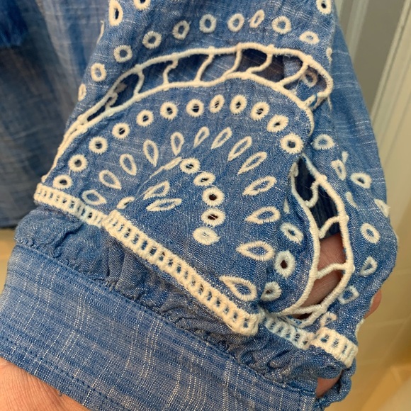 Talbots Blue Embroidered Tassel Tie Top size S - Picture 6 of 8